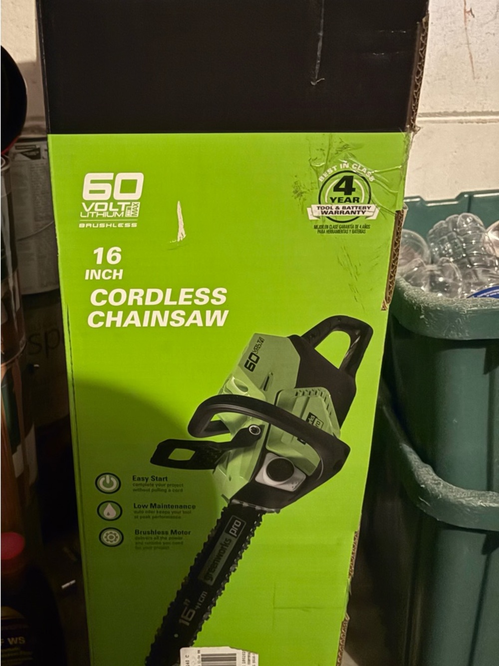 Greenworks 60V 16-inch Cordless Chainsaw - Green